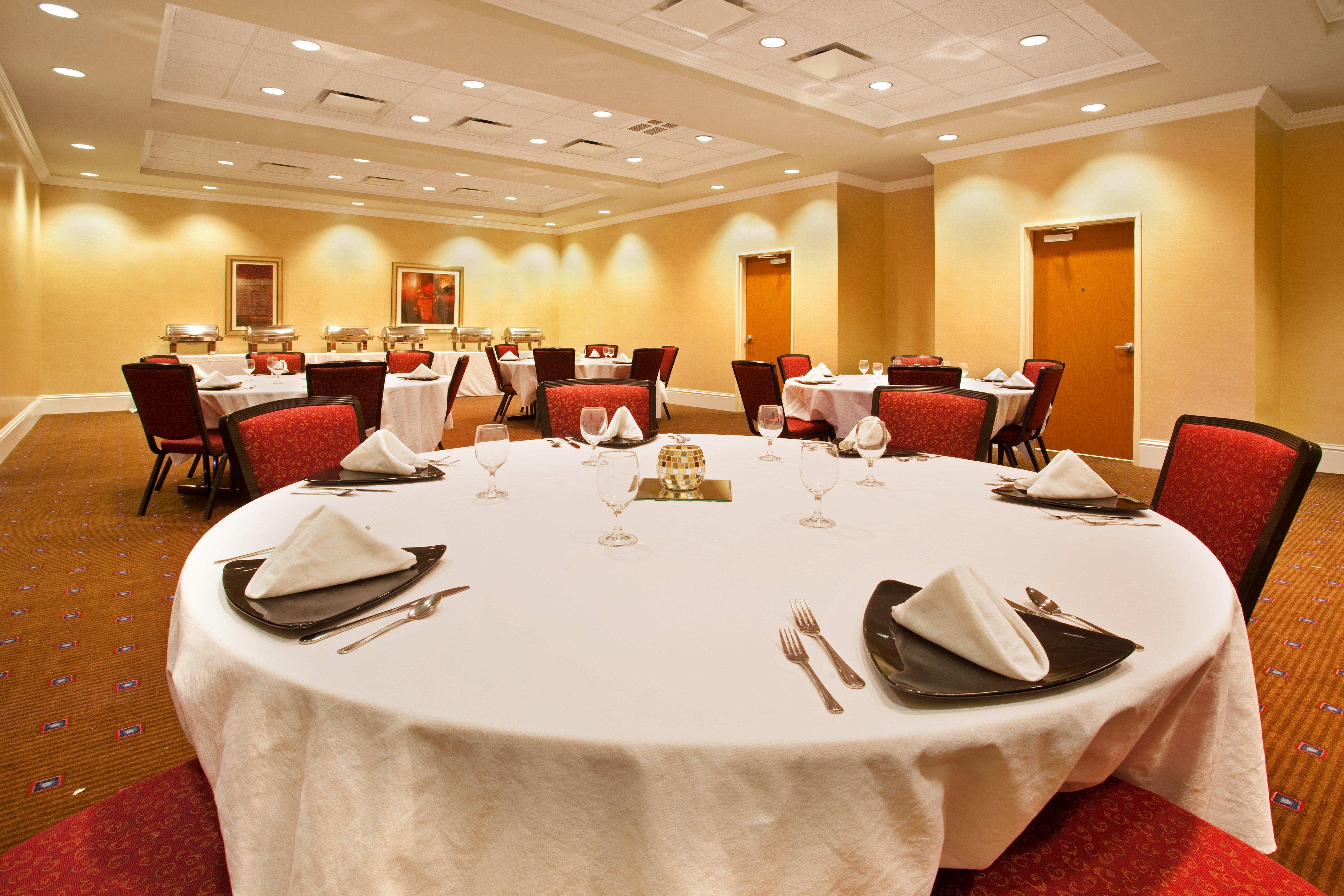 Holiday Inn Aurora North - Naperville By Ihg Esterno foto